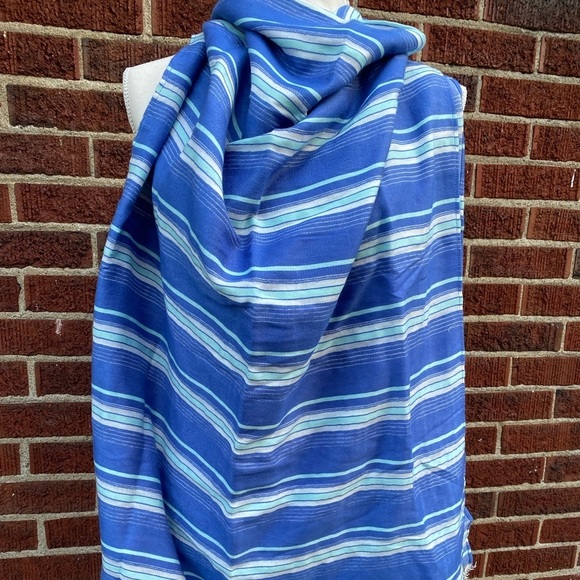 Gap Women Striped Blue Scarf Wrap Shawl  Fringe Ladies Neck Stole 71”x 25” - Picture 10 of 10